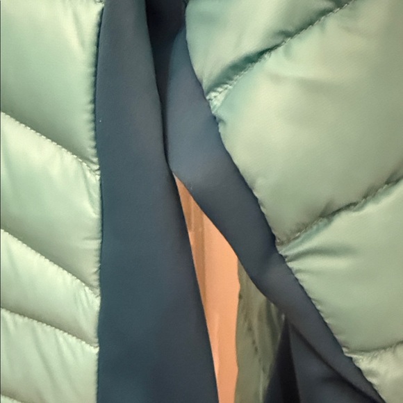 Mammut Light Blue Puffer Jacket - Picture 3 of 7